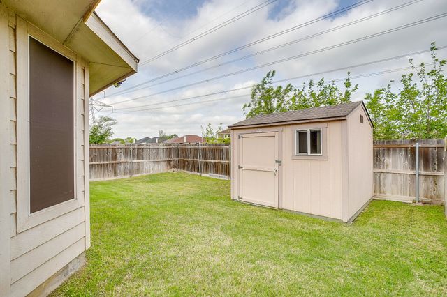 1201 Eastwick Drive, Arlington, TX 76002