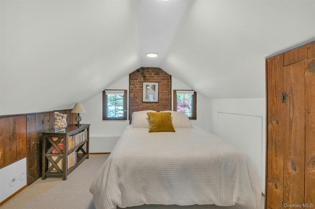 305 S Barry Avenue, Mamaroneck, NY 10543