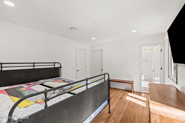 1 Wilson Avenue, Oakhurst, NJ 07755