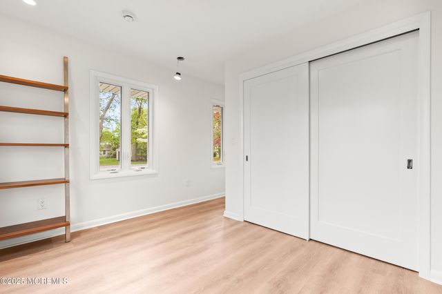 1 Wilson Avenue, Oakhurst, NJ 07755