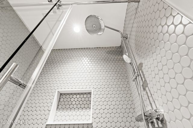 1 Wilson Avenue, Oakhurst, NJ 07755