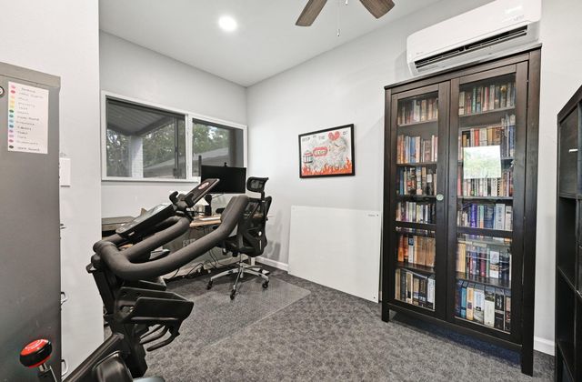 5600 Oak BLVD S, Austin, TX 78735