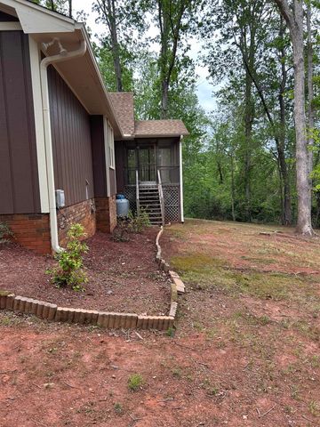 114 Hunter Ridge Court, Boiling Springs, SC 29316