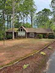 114 Hunter Ridge Court, Boiling Springs, SC 29316