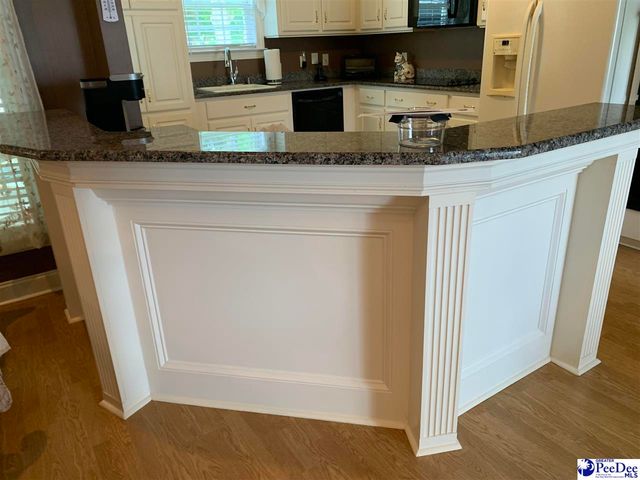 928 Charlestowne Blvd, Florence, SC 29505