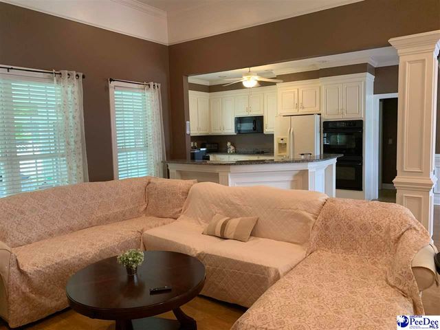 928 Charlestowne Blvd, Florence, SC 29505