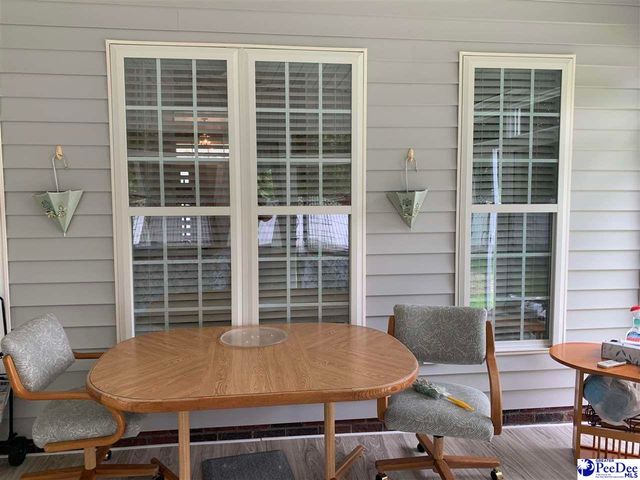 928 Charlestowne Blvd, Florence, SC 29505