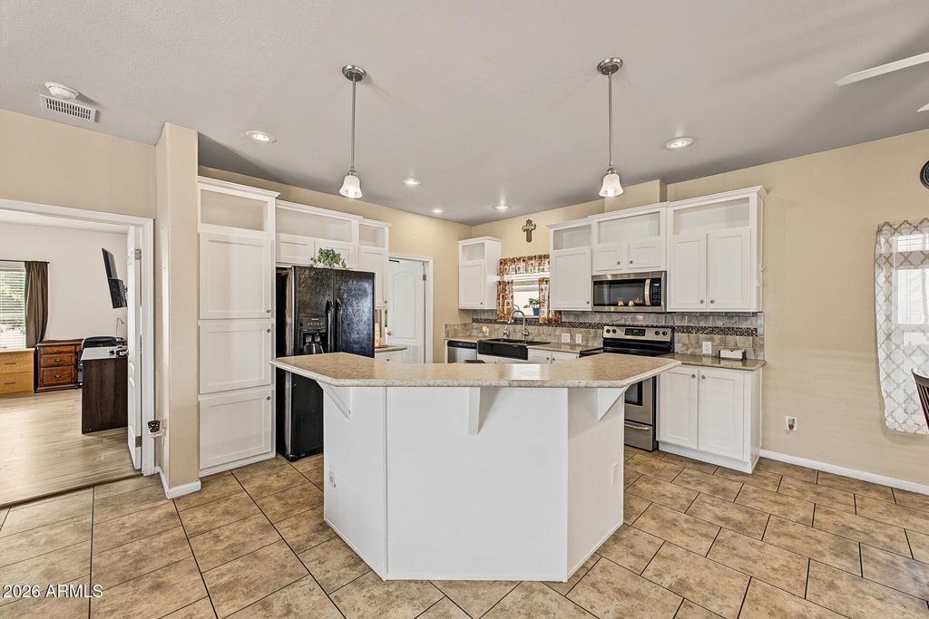 2000 S APACHE Road 3, Buckeye, AZ 85326 — photo 4