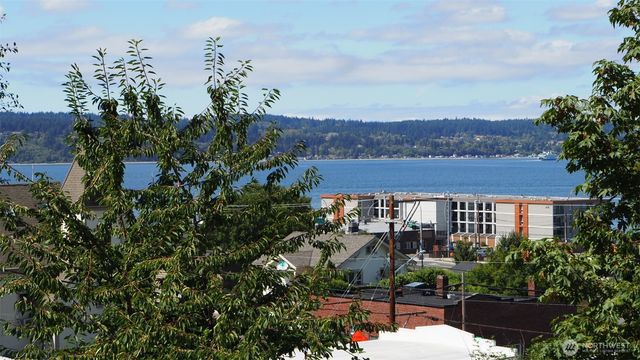 816 3rd Street, Mukilteo, WA 98275