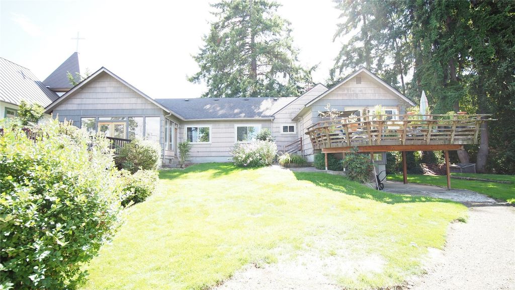 816 3rd Street, Mukilteo, WA 98275