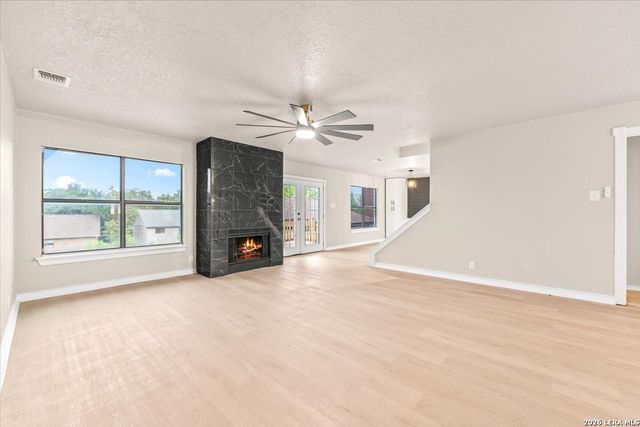 7738 OAKHILL PARK DR, San Antonio, TX 78249