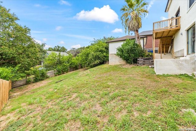 7738 OAKHILL PARK DR, San Antonio, TX 78249