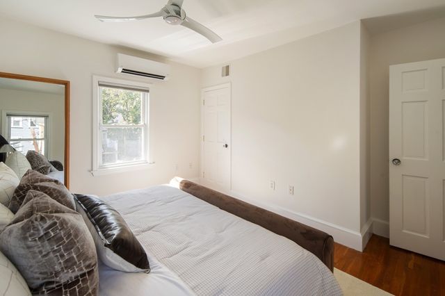 68 Sydney St, Somerville, MA 02145