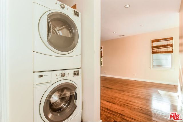 801 Brooks Avenue, Venice, CA 90291