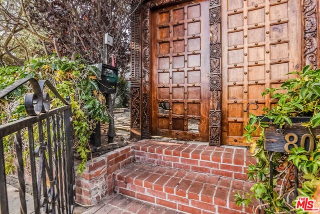 801 Brooks Avenue, Venice, CA 90291
