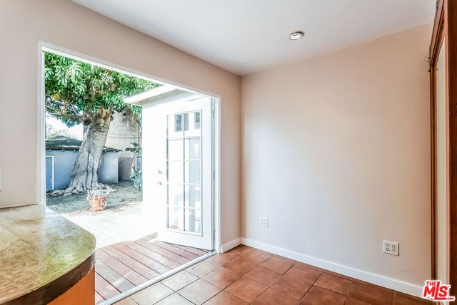 801 Brooks Avenue, Venice, CA 90291