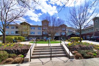 967 Golden Aspen Place, Ashland, OR 97520