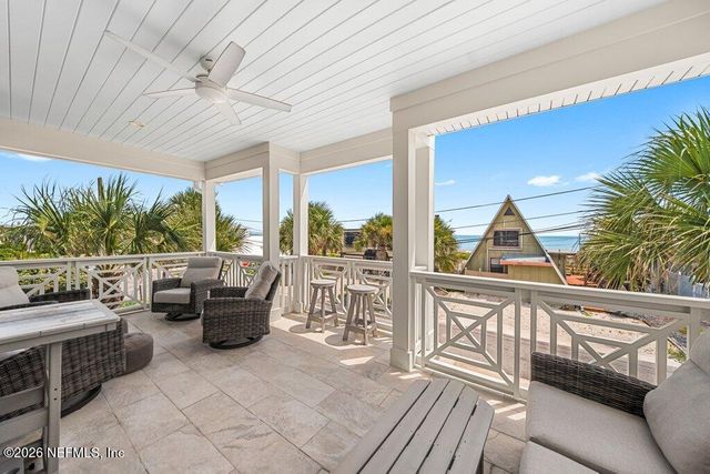 1960 BEACH Avenue, Atlantic Beach, FL 32233