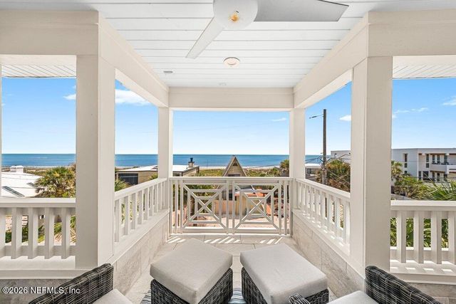 1960 BEACH Avenue, Atlantic Beach, FL 32233
