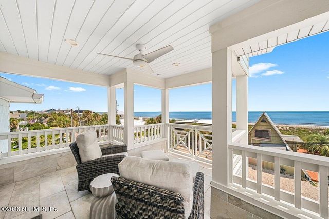 1960 BEACH Avenue, Atlantic Beach, FL 32233
