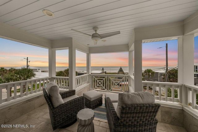 1960 BEACH Avenue, Atlantic Beach, FL 32233