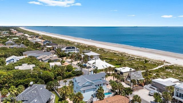 1960 BEACH Avenue, Atlantic Beach, FL 32233