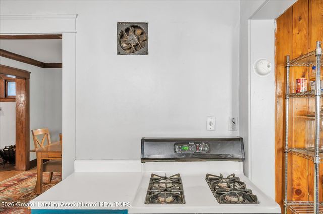 1212 E Kalamazoo Street, Lansing, MI 48912
