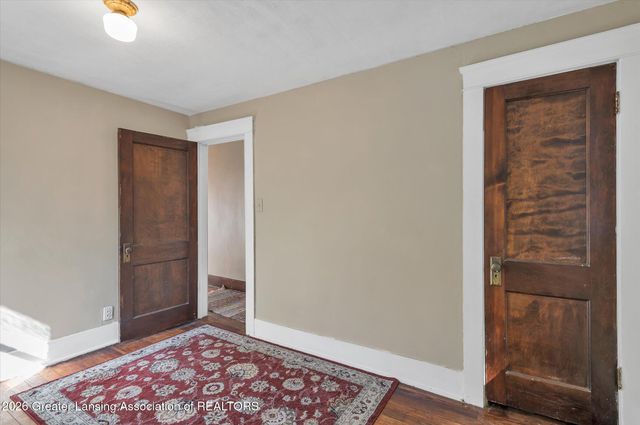 1212 E Kalamazoo Street, Lansing, MI 48912