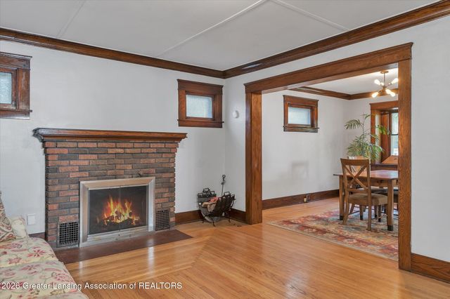 1212 E Kalamazoo Street, Lansing, MI 48912