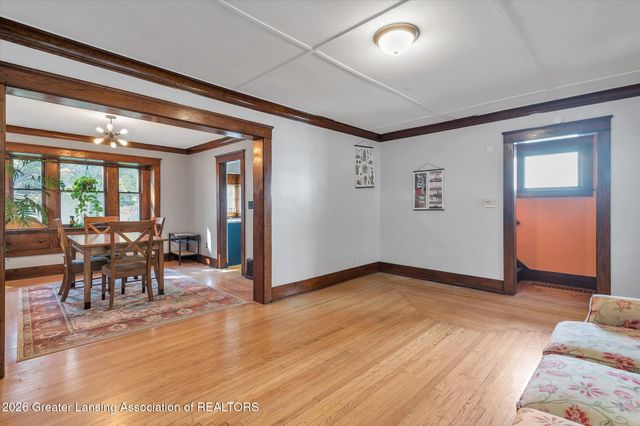 1212 E Kalamazoo Street, Lansing, MI 48912