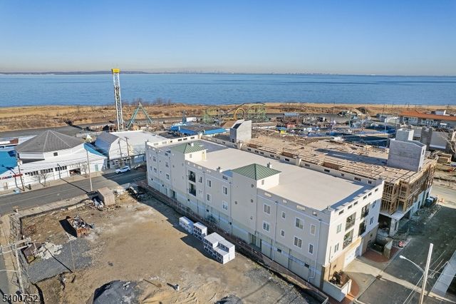 276 Beachway Ave Unit 8 8, Keansburg Boro, NJ 07734