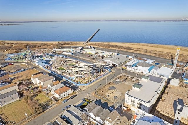 276 Beachway Ave Unit 8 8, Keansburg Boro, NJ 07734