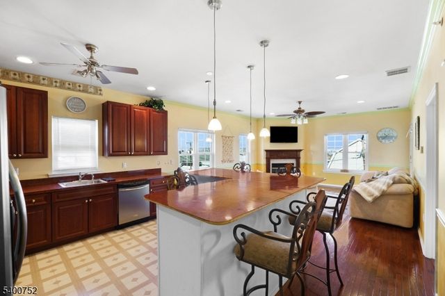 276 Beachway Ave Unit 8 8, Keansburg Boro, NJ 07734