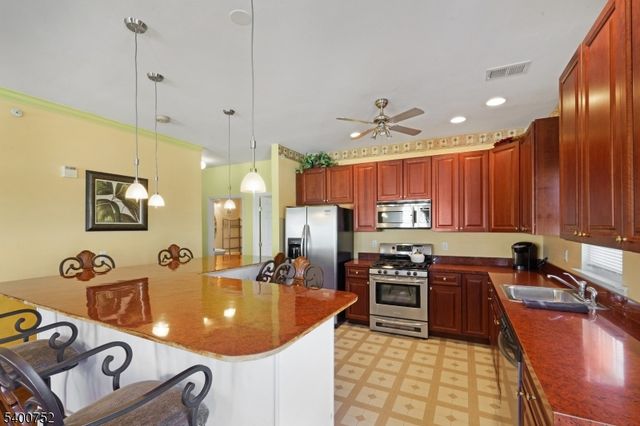 276 Beachway Ave Unit 8 8, Keansburg Boro, NJ 07734