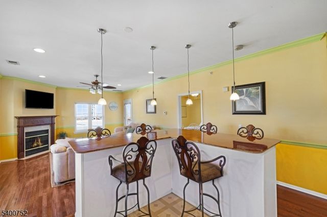 276 Beachway Ave Unit 8 8, Keansburg Boro, NJ 07734