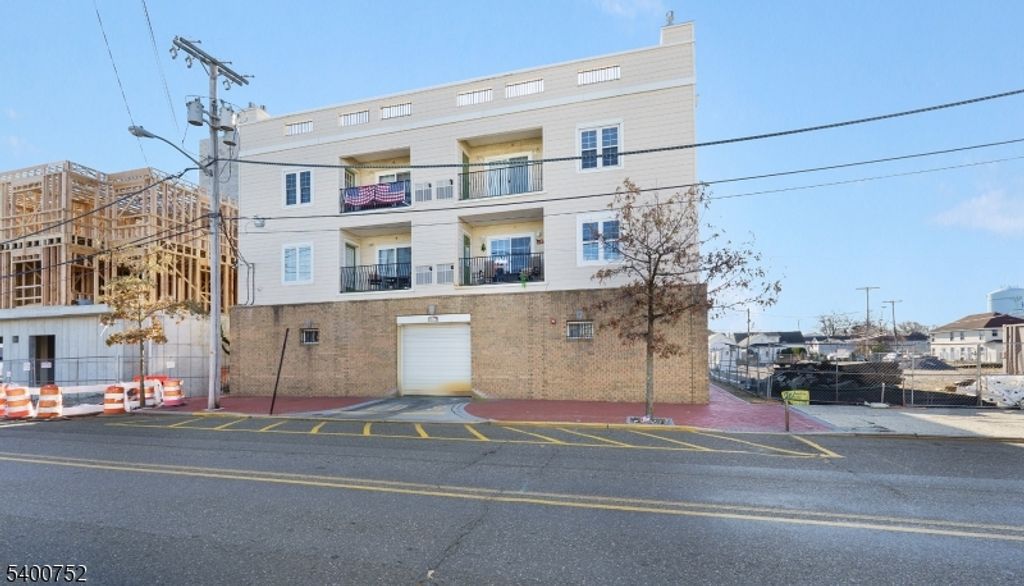 276 Beachway Ave Unit 8 8, Keansburg Boro, NJ 07734