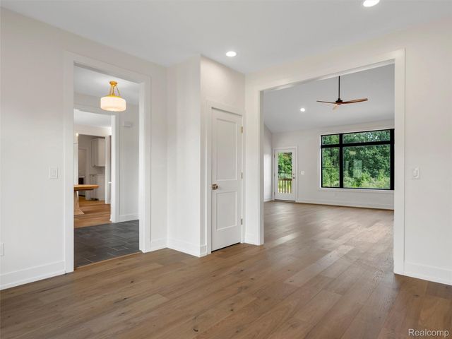 7680 Parshallville Road, Hartland Township, MI 48430