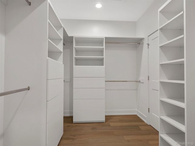 7680 Parshallville Road, Hartland Township, MI 48430