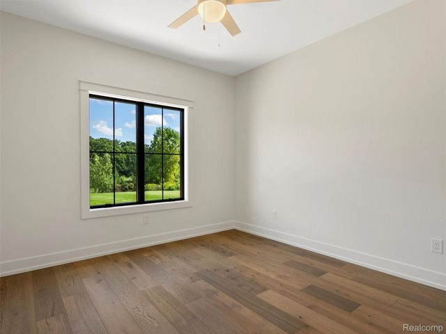 7680 Parshallville Road, Hartland Township, MI 48430