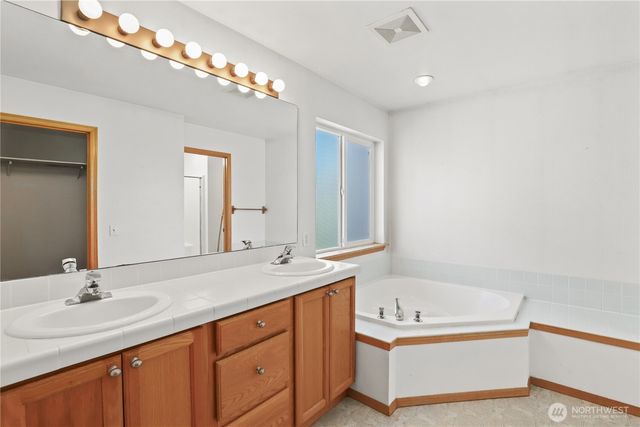 2115 Craig Road SE, Olympia, WA 98501