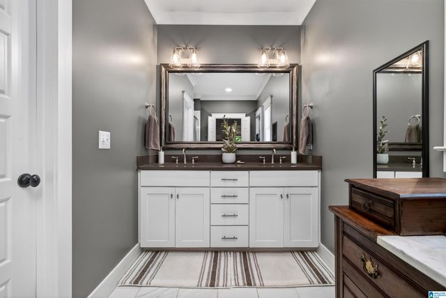 1407 ARDSLEY PLACE, Homewood, AL 35209