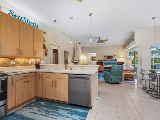 4467 GOLDEN LAKE DRIVE, Sarasota, FL 34233