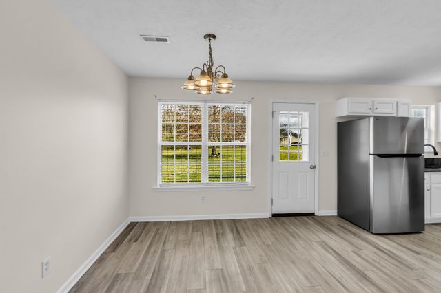 406 Silver Lakes Ct, Murfreesboro, TN 37130