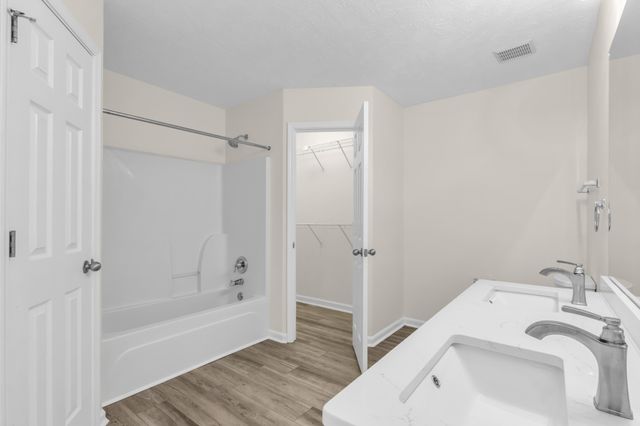 406 Silver Lakes Ct, Murfreesboro, TN 37130