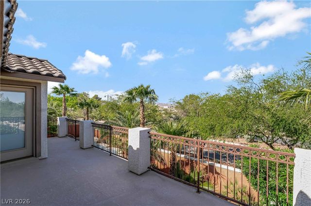 1417 VIA SAVONA Drive, Henderson, NV 89052