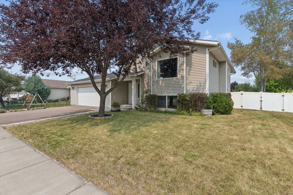 55 Rockefeller Drive, Kalispell, MT 59901 photo 1