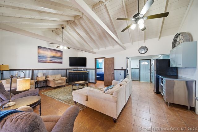 455 Water Edge Ridge, Disney, OK 74340