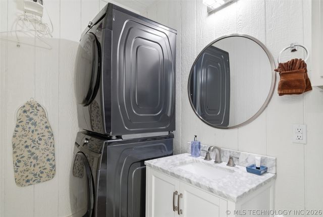 455 Water Edge Ridge, Disney, OK 74340