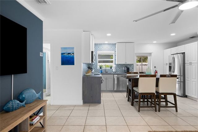 2601 NE 9th Terrace, Wilton Manors, FL 33334