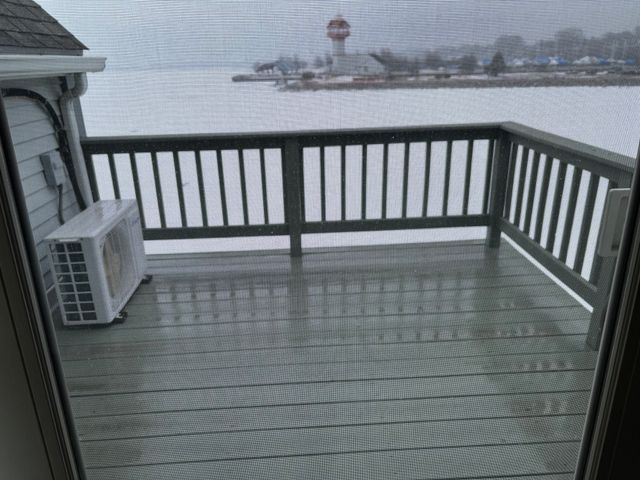 11 NIAGARA Pier 11, Erie, PA 16507